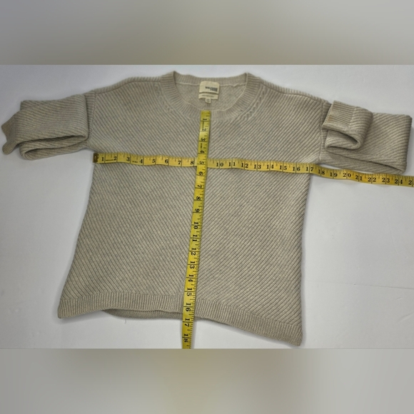 Wilfred Free Italian Made Cream Wool Sweater - Picture 2 of 11